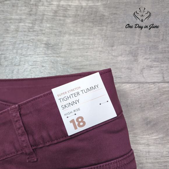 Lane Bryant Tighter Tummy Skinny High Rise Jeans Size 18 - Picture 2 of 6